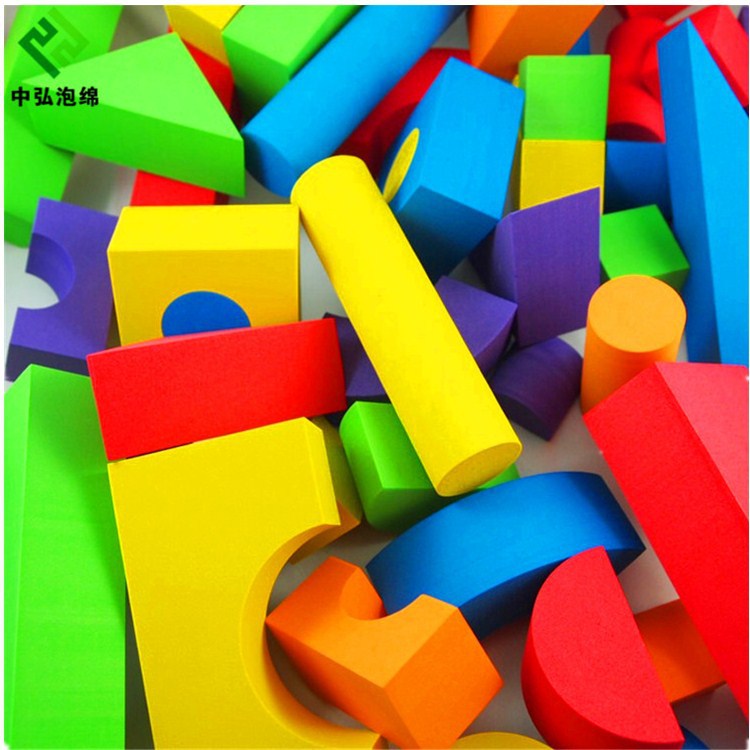 厂家生产EVA儿童益智玩具早教拼图软体方块儿童自装定制
