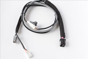 �m����S��USB/AUX IN �ӿ��B�Ӿ�