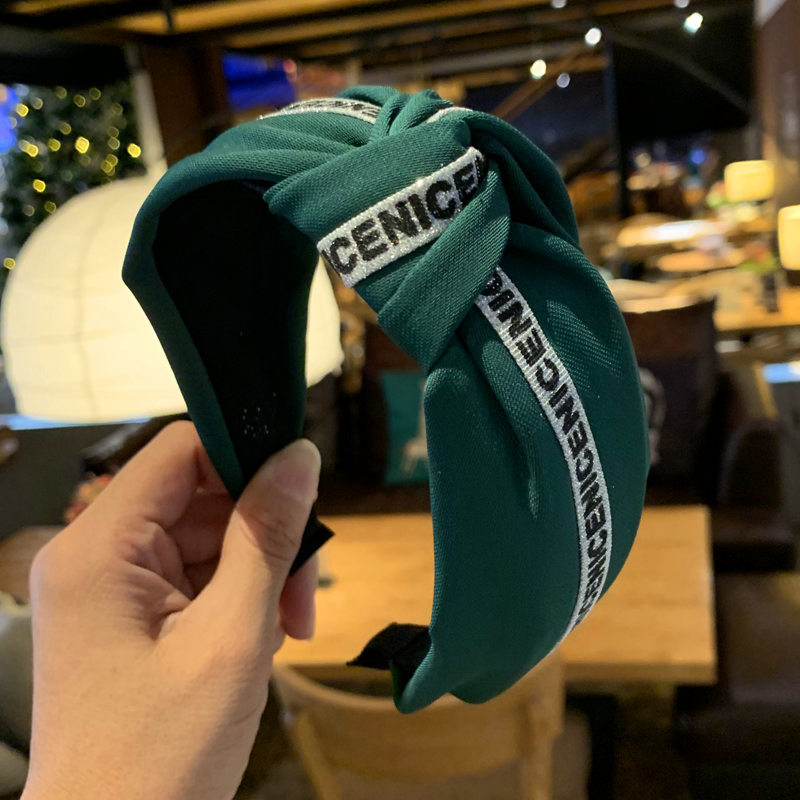 Neues koreanisches breites Rand-Knoten-Clip-Stirnband mit einfarbigem Buchstaben, süßer und niedlicher Haarschmuck für Erwachsene_voghion.com