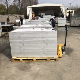 北京二手太阳能电池板回收 电站拆卸光伏板100W/500W商家回收价格