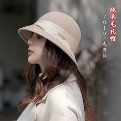 Hat Female 2021 Autumn And Winter New Temperament Leisure Flat Top Felt Cap European And American Style Fashionable Pin Patch Wool Top Hat display picture 9