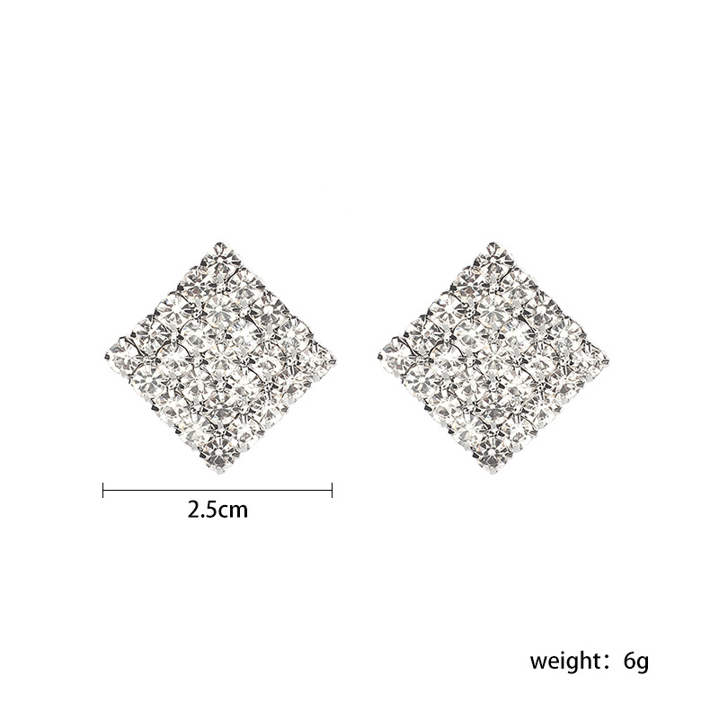 Title 1, Kvadratne Vintage srebrne minđuše sa preko 25 c...