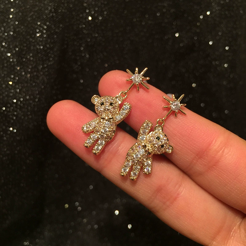 Golden cute earrings with zircon, silver 925 sample, with little bears, micro incrustation, simple and elegant design, internet celebrity