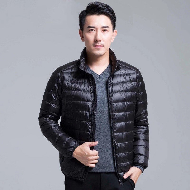 Fashionable light and thin short lightweight casual down jacket