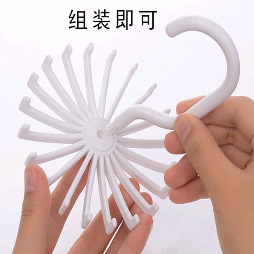 Cross-border creative multifunctional plastic tie rack mini rotatable 20-claw hanging rack scarf silk scarf jewelry storage rack
