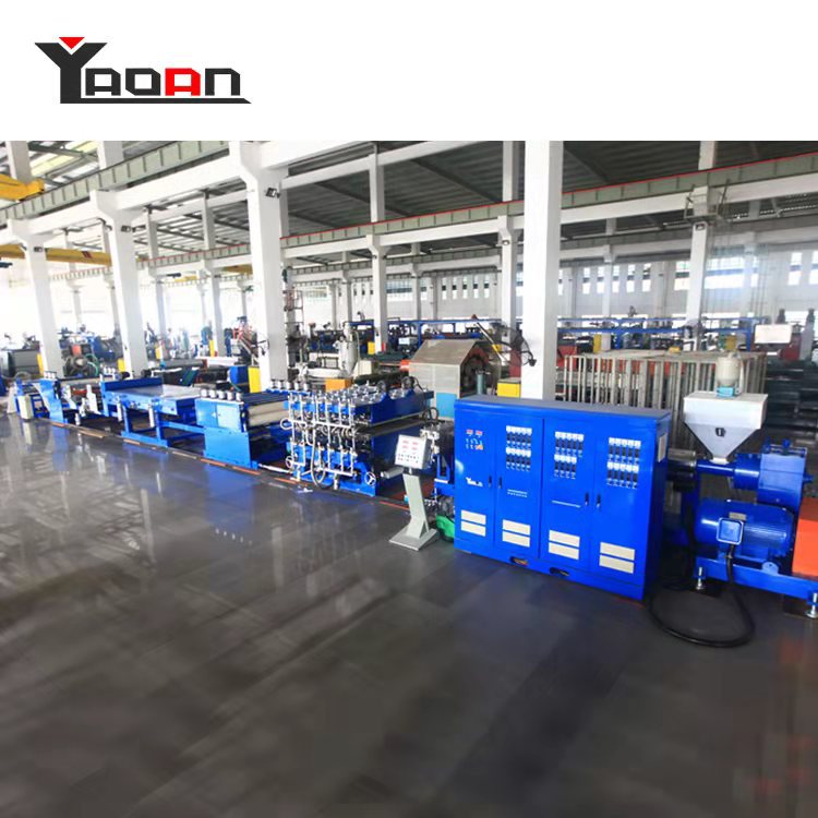 供应中空板押出设备  可选择多种规格尺寸pp中空板押出生产线