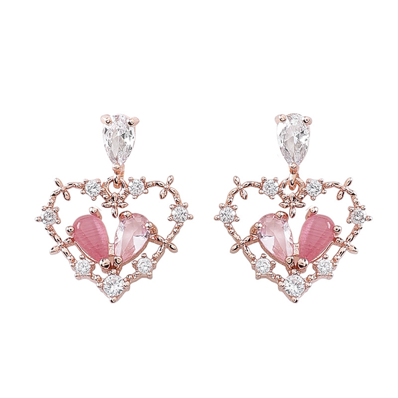 925 Argent Aiguille Coréenne Style Fille Douce Et Petite Micro Incrusté Amour Coeur Boucles D'oreilles Coeur-en Forme Tout-match Mini Petite Boucles D'oreilles Boucles D'oreilles display picture 10