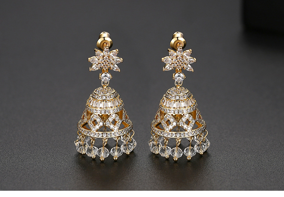 Jinsesuoxing Boucles D'oreilles Micro Incrusté De Zirconium Trois-dimensions Vent Carillons Vintage Cour Style Boucles D'oreilles Européen Et Américain Femelle Boucles D'oreilles display picture 1