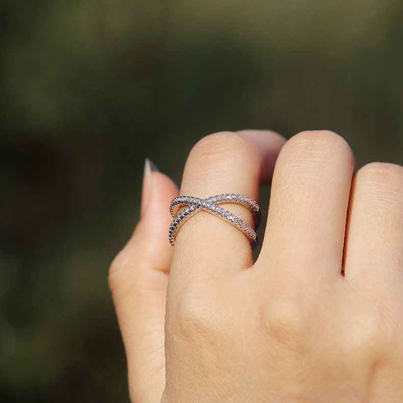new simple crisscross zirconium diamond copper fashion ring