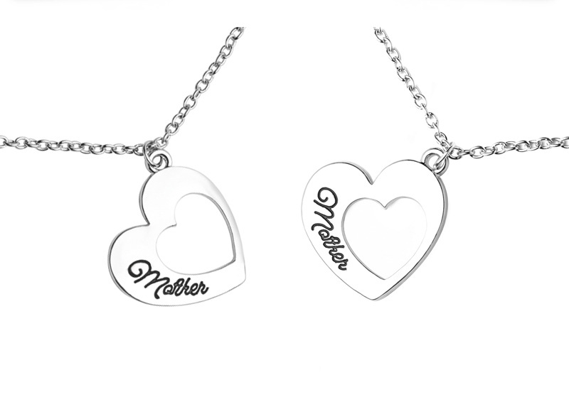 Chaud Mère Fille Fête Des Mères Creux Amour Pendentif Collier En Gros Nihaojewelry display picture 1