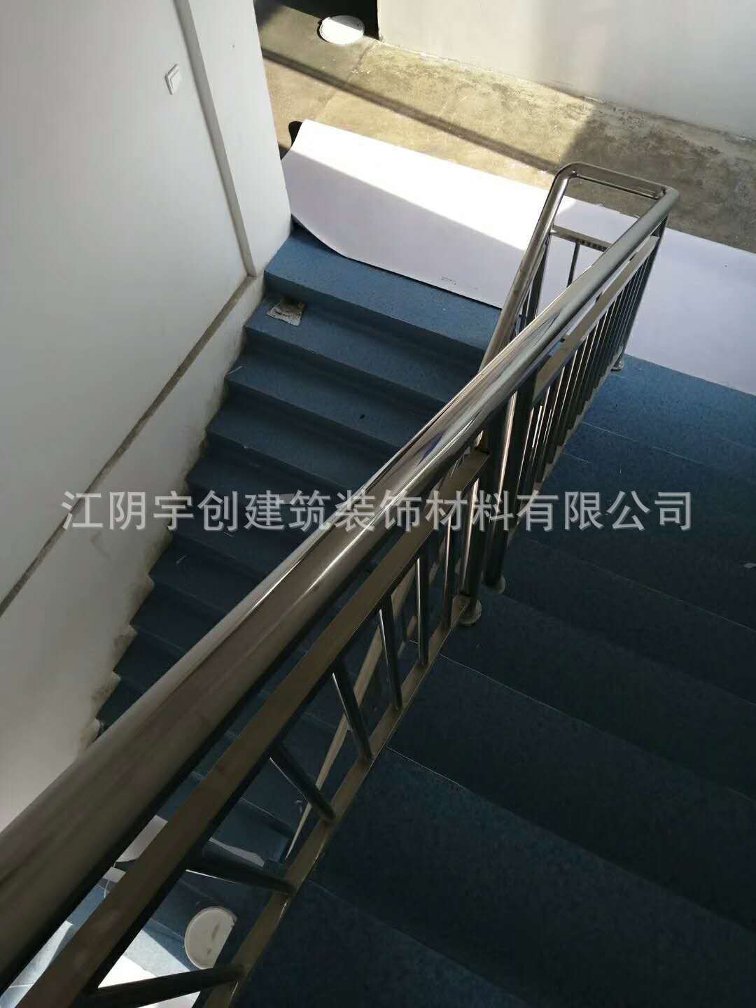 平面细条纹室内PVC楼梯踏步 室外楼梯软垫 台阶防滑条 楼梯防滑垫-阿里巴巴