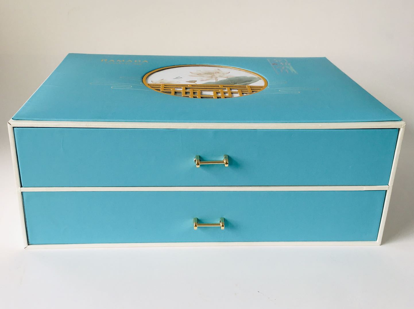 aa854154cdcfe42a70e03941e46093