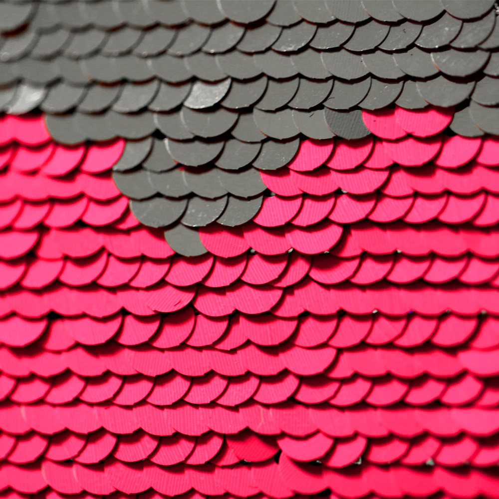 WO-2017厂家直销新款圆形爱心桃心5MM珠片绣章仔可定制