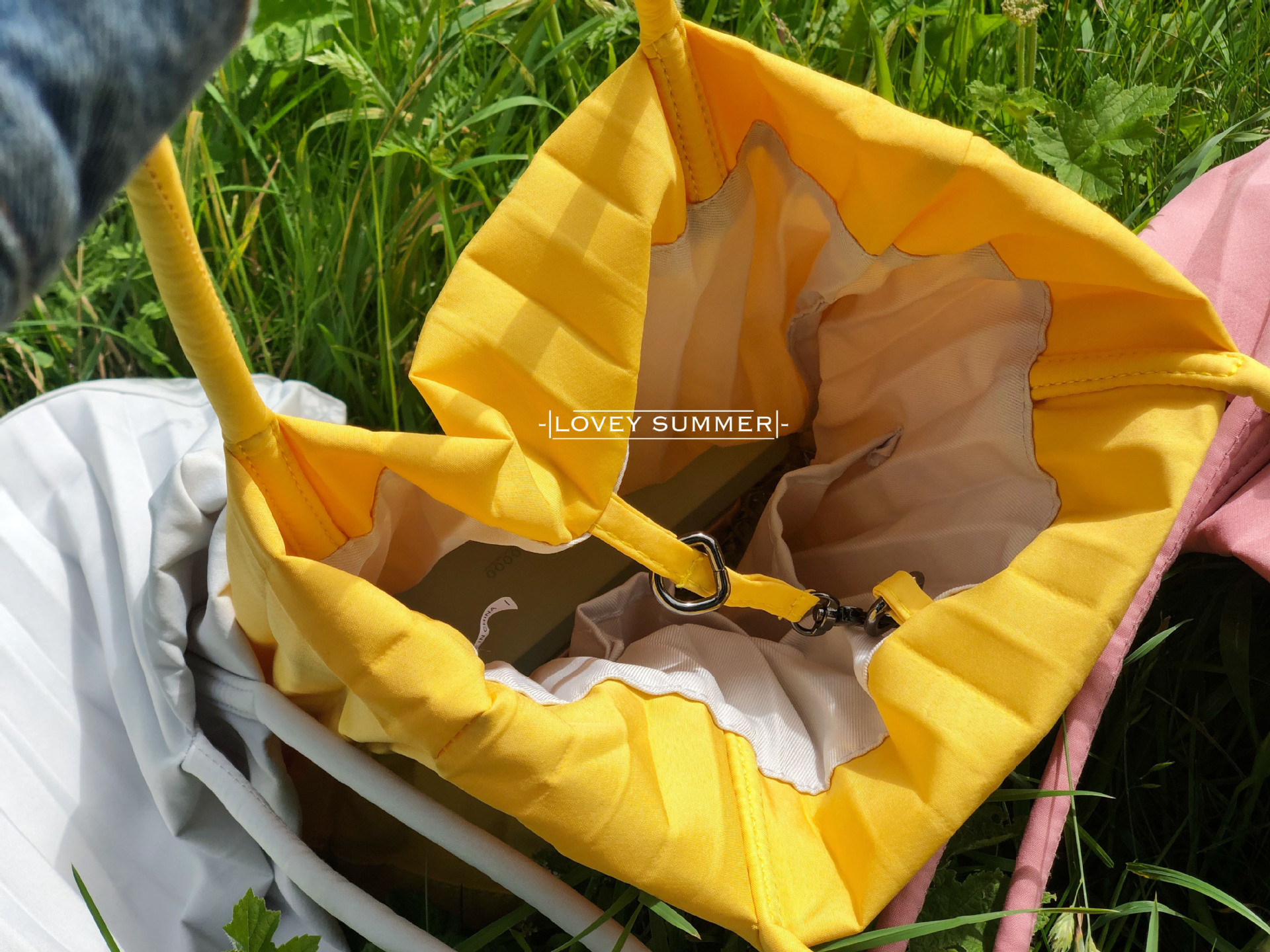 A884693D-FE3F-47BF-89BC-B026BC