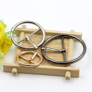 �A�ν��������ۼ~��Ƥ���ۛ�Ь��������Ůʿ�L�����ֿ�