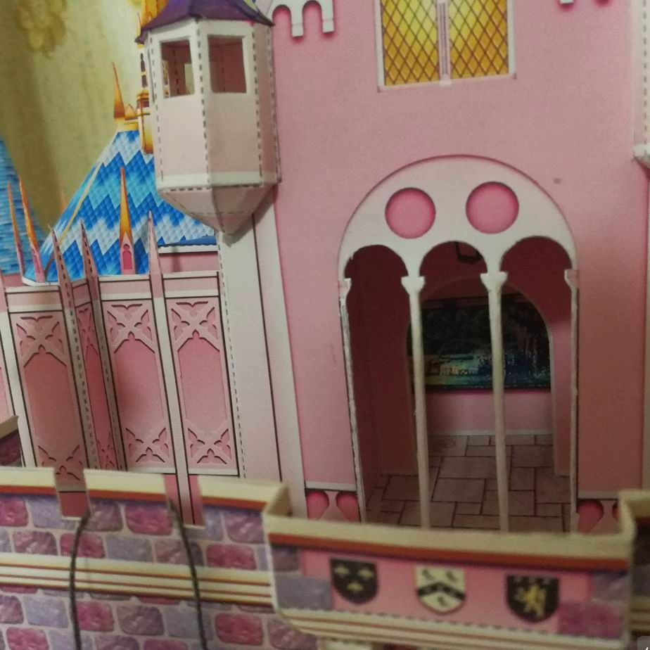 Castle, toy for students, DIY