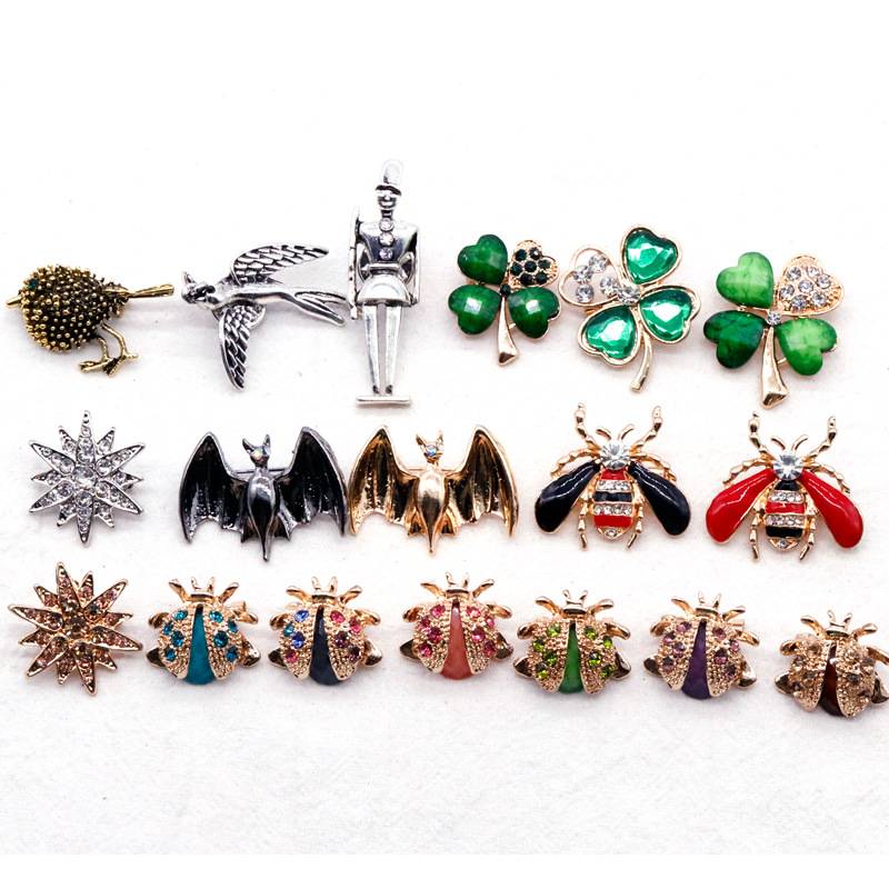 2024时尚百搭胸针 蜜蜂领花服饰配件批发 四叶草昆虫别针热销货源