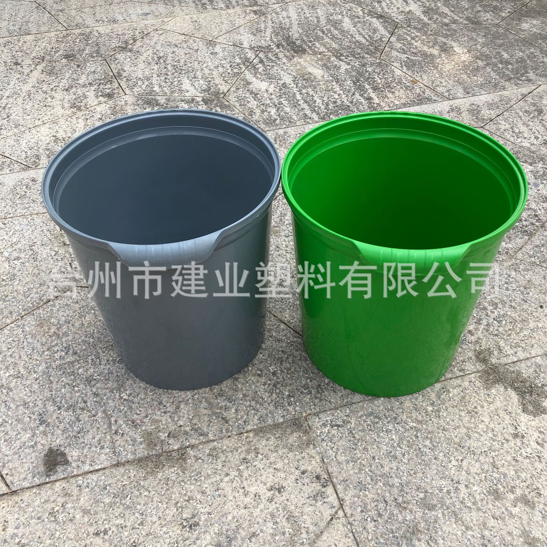 6569A69AA56E384B09B955B1ECFFD6