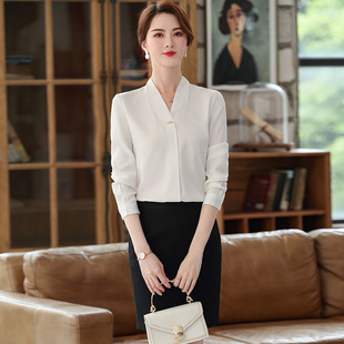 V�I��ɫ�r��Ů�b�L��2019�괺���¿��������b�r�����b�I������