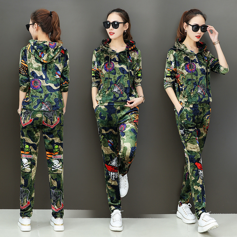 Costume femme en Velours d or - Ref 3334119 Image 3