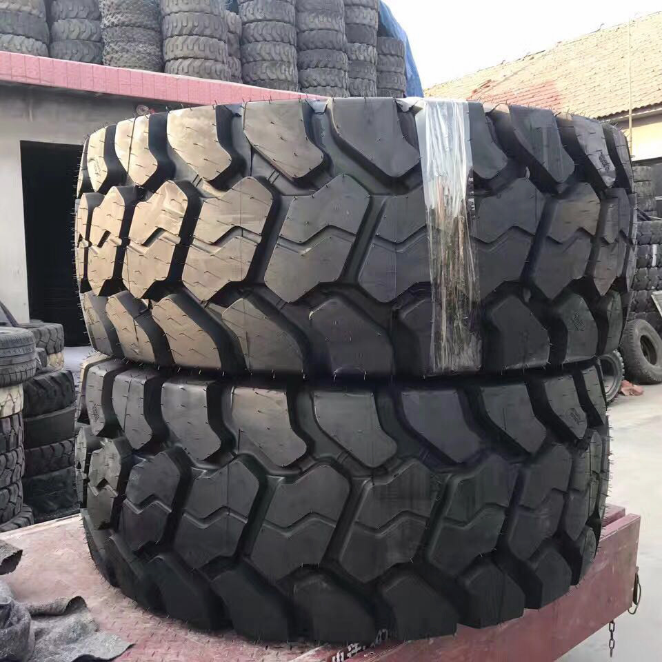 供应 26.5R25 装载机用 光面工程轮胎SMS+花纹