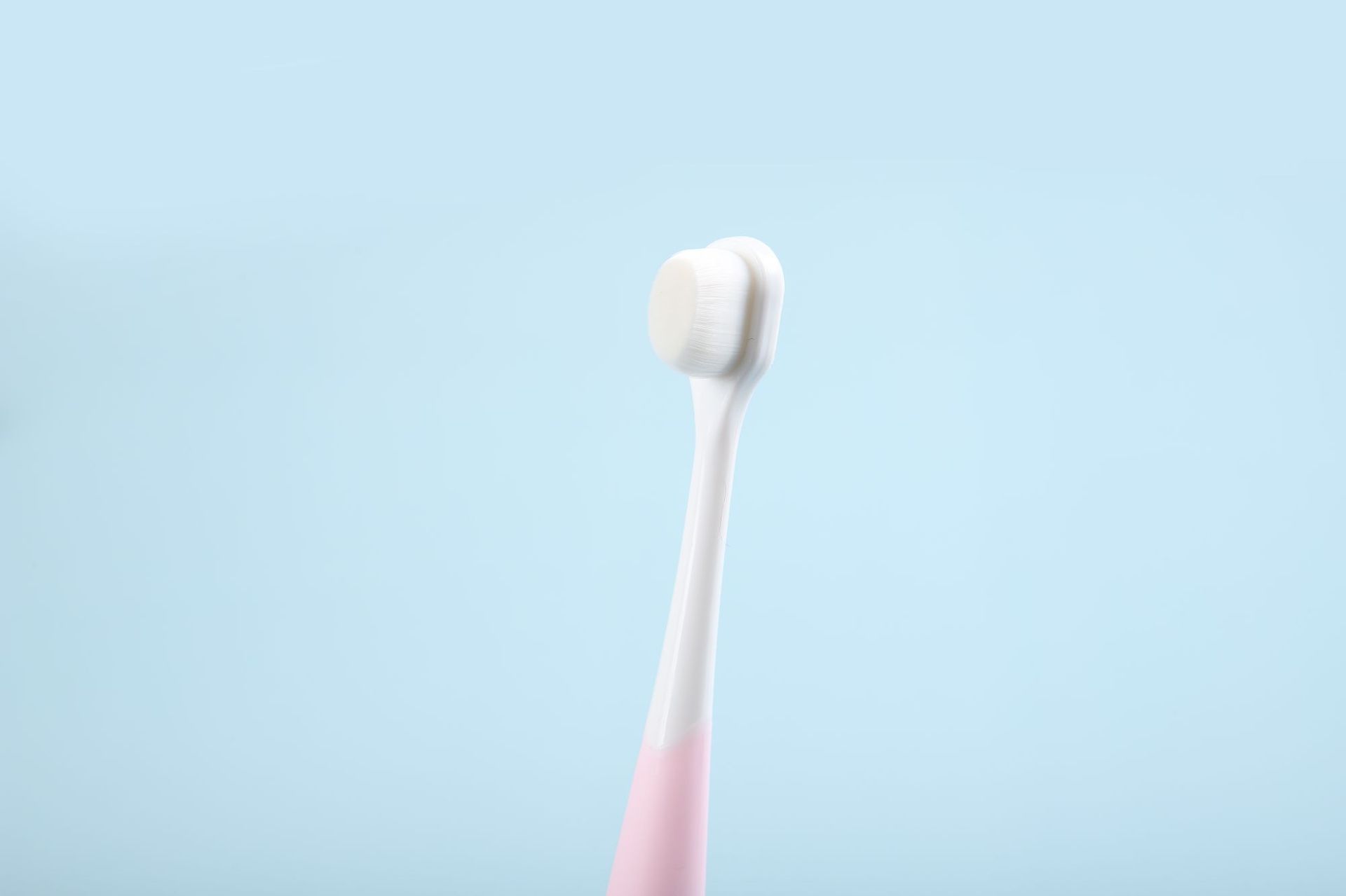 mmexport1577068063434