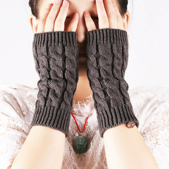 Cross-border 8-character cabled gloves, knitted autumn and winter warming men's finger-revealing short gloves, yarn half-finger gloves
