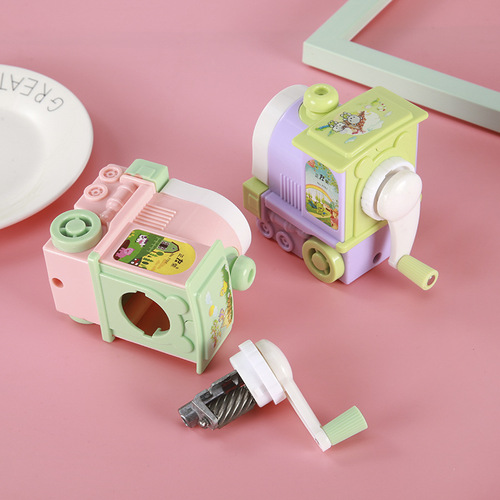 Creative cartoon pencil sharpener locomotive shape sketch pencil sharpener primary school student hand-cranked pencil sharpener pencil sharpener gift