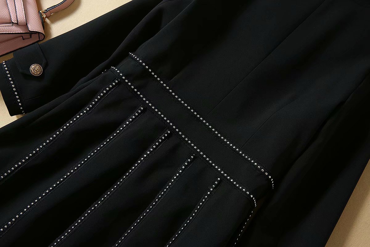 0905-10 蕾丝花边拼接外套 码数SMLXL颜色黑色面料