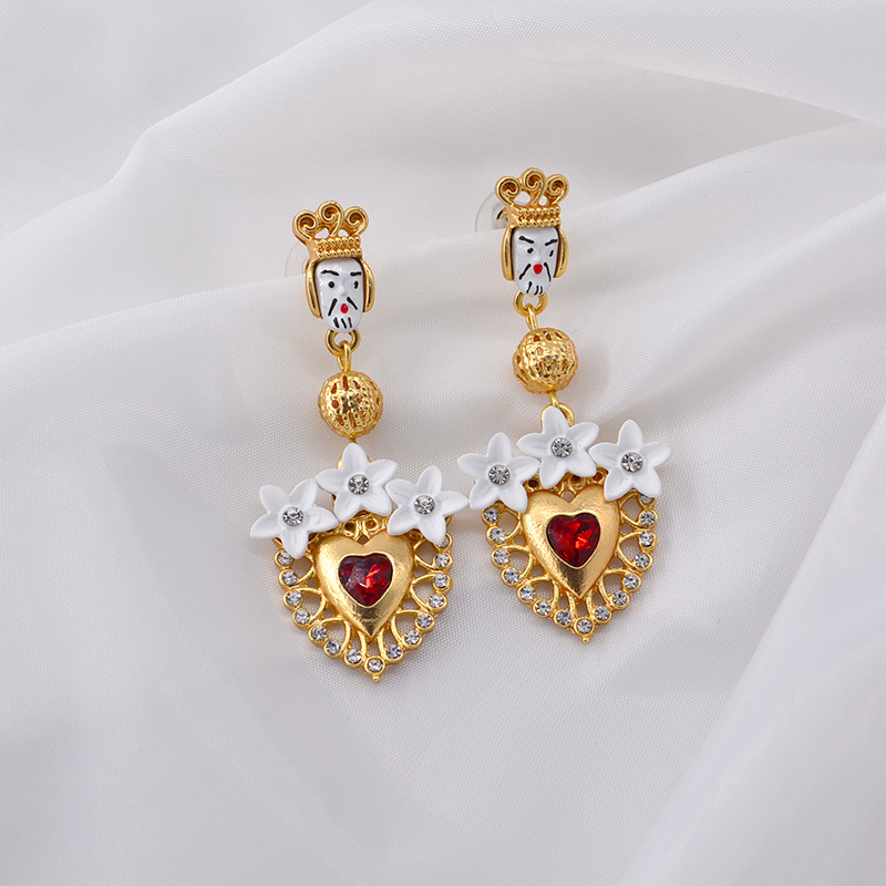 Nouvelle Européen Et Américain Style Baroque Style Poupée Boucles D'oreilles Longue Rétro Élégance De Mode Tête Boucles D'oreilles Femme Boucles D'oreilles Coréenne Style display picture 10