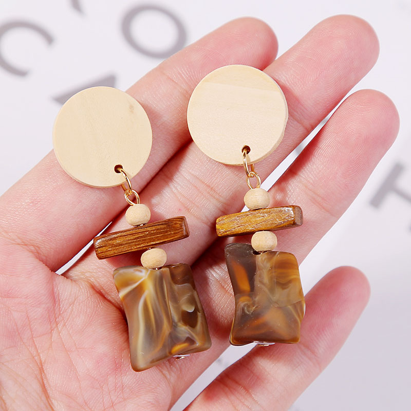 Coreana Delgada Cara Geométrica Madera Acrílico Pendientes Resina Pendientes Joyería Al Por Mayor Nihaojewelry display picture 2