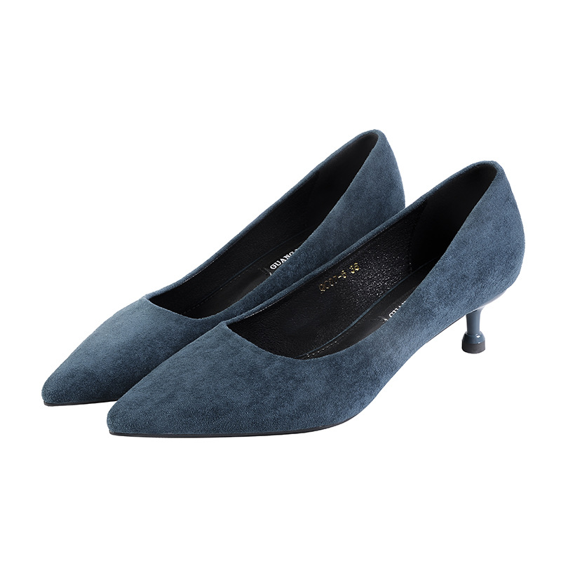 Ventas directas de fábrica 2019 otoño nuevo estilo tacones altos puntiagudos zapatos de mujer de tacón de aguja todo fósforo boca baja zapatos de trabajo de tacón medio para mujer