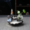 Лотосовый пруд — не двигаться