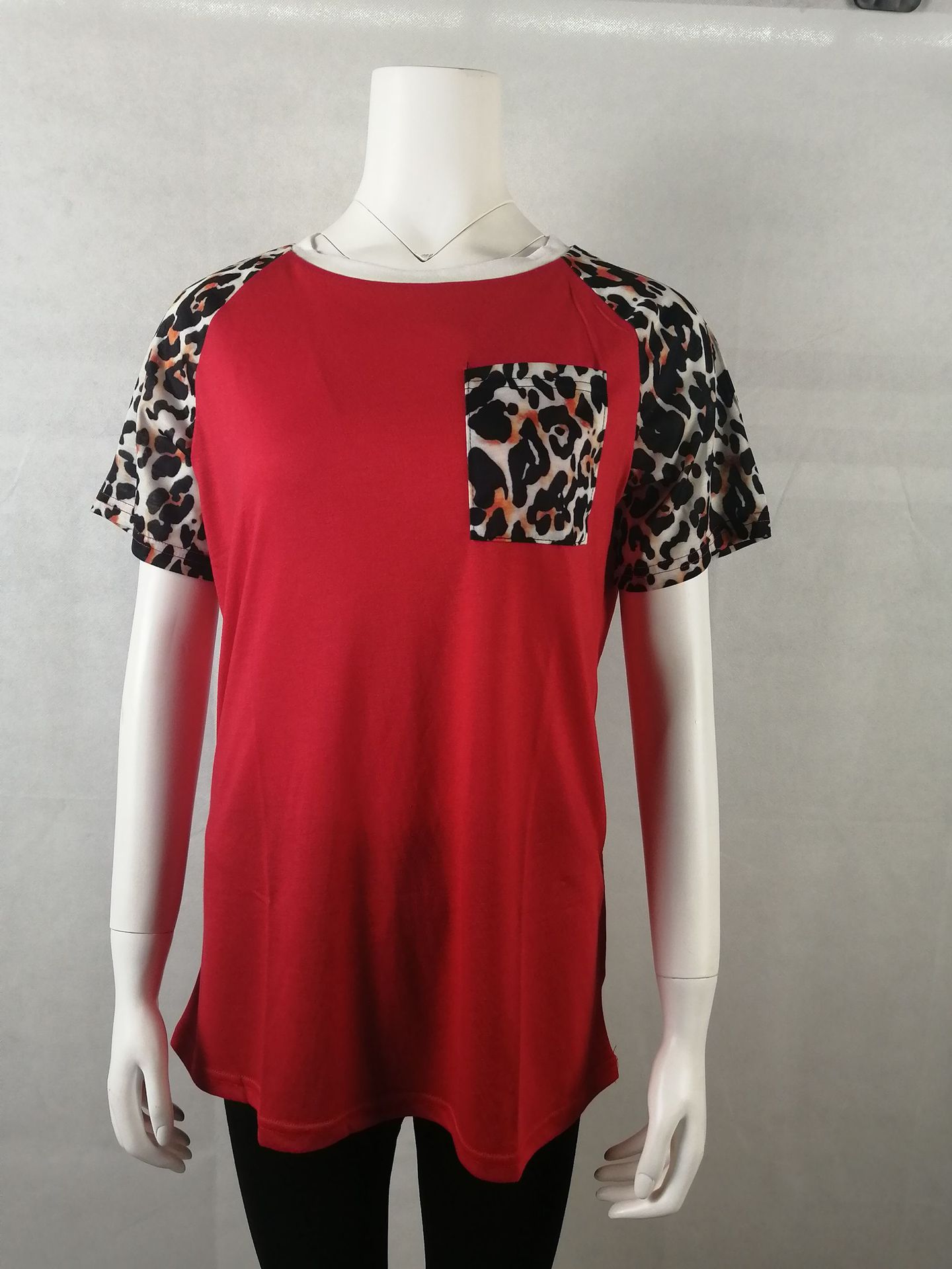 T-shirt Image 9