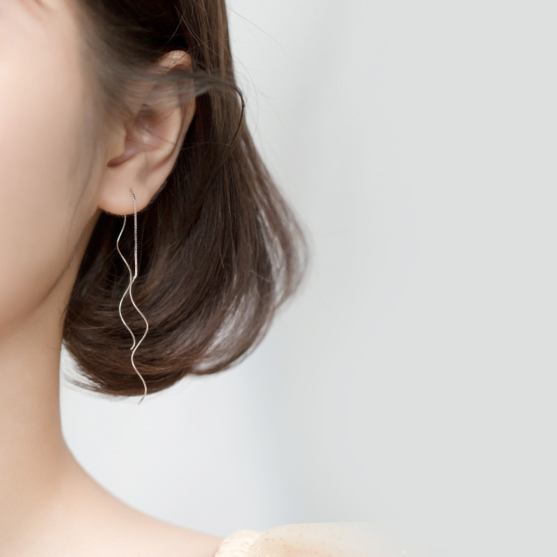 Eloch s925 plata personalidad simple onda larga diseño orejas coreana temperamento aretes espiral E0169-1