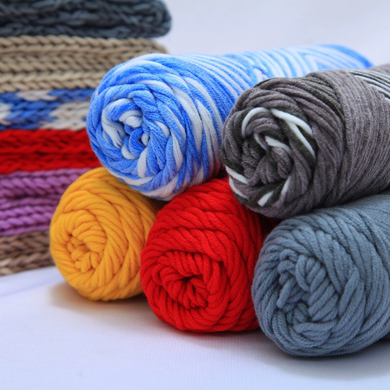 Handmade yarn kit, soft plush skeins with bamboo needle 6 mm, mixed colors and tutorial options