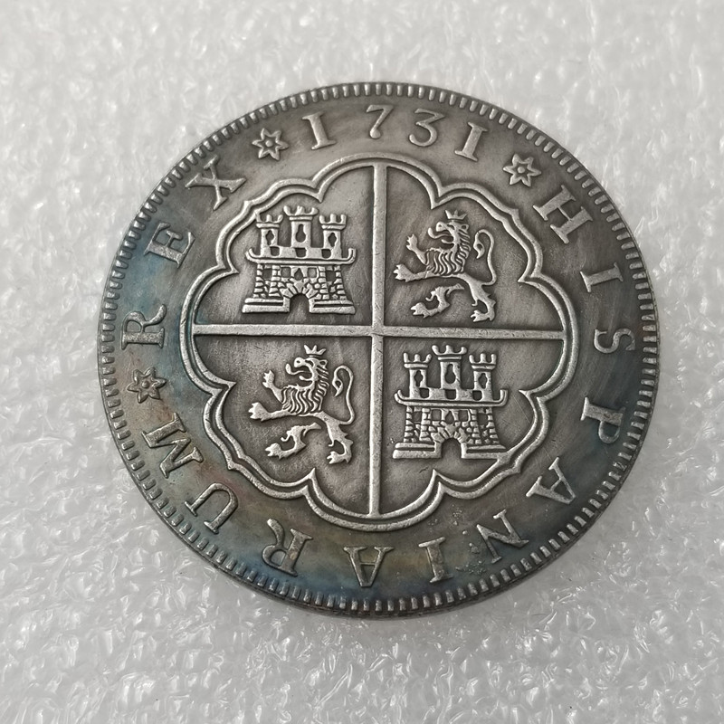 Antique Crafts 1731 Spain 8 Brass Plated Silver to Do the Old Silver Dollar Silver Round Wholesale