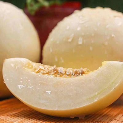 Shaanxi Yanliang muskmelon Season muskmelon fresh Muskmelon Claw honey carton foam