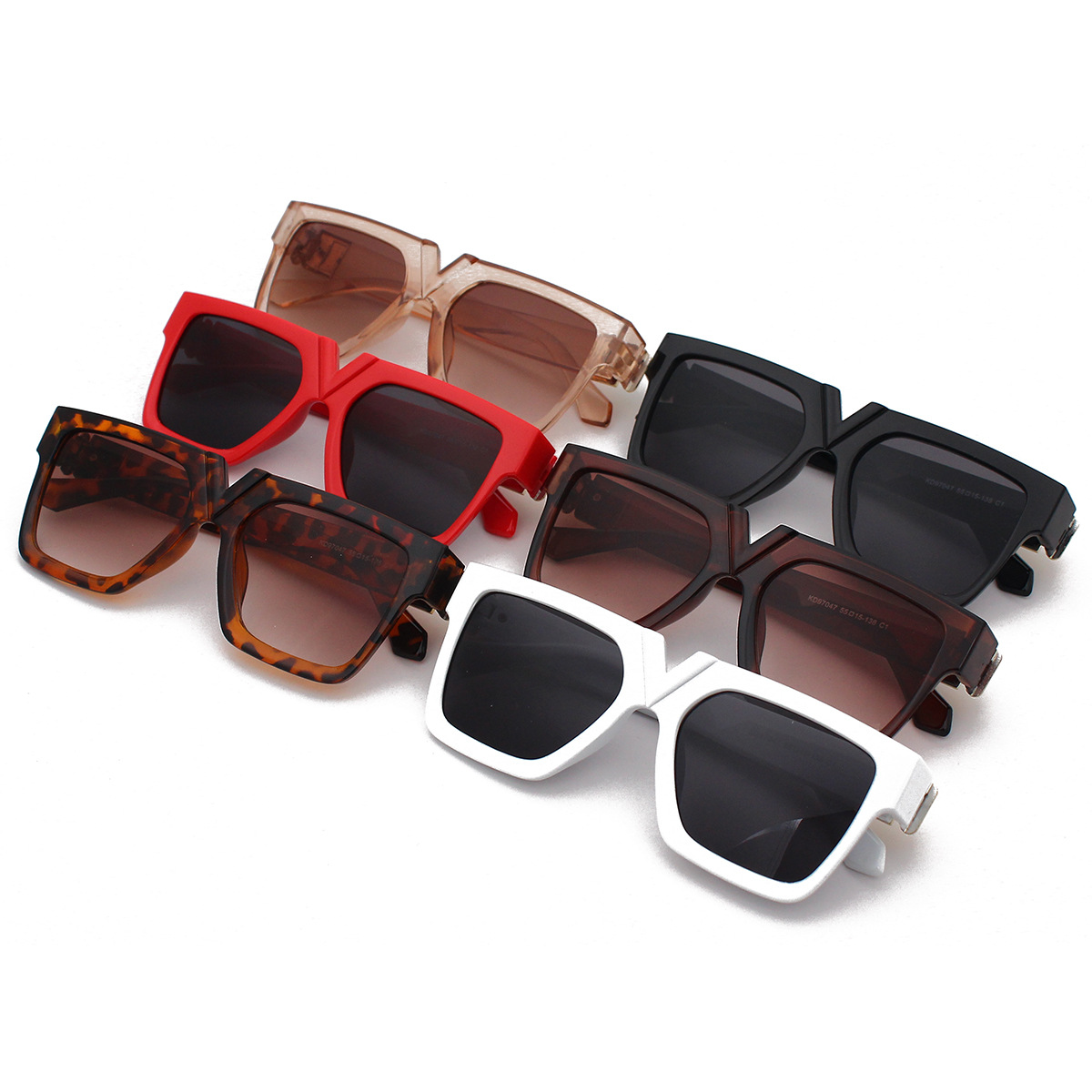 Gafas de Sol de fábrica 2020 nuevas gafas de sol europeas y americanas gafas de sol de marco grueso cuadrado de moda para hombres