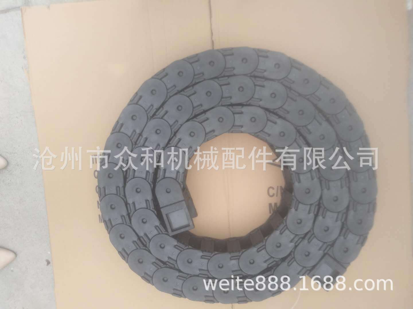 供应PKK321拖链、工程、热电厂斗轮机大车行走坦克链柔性耐油伸缩