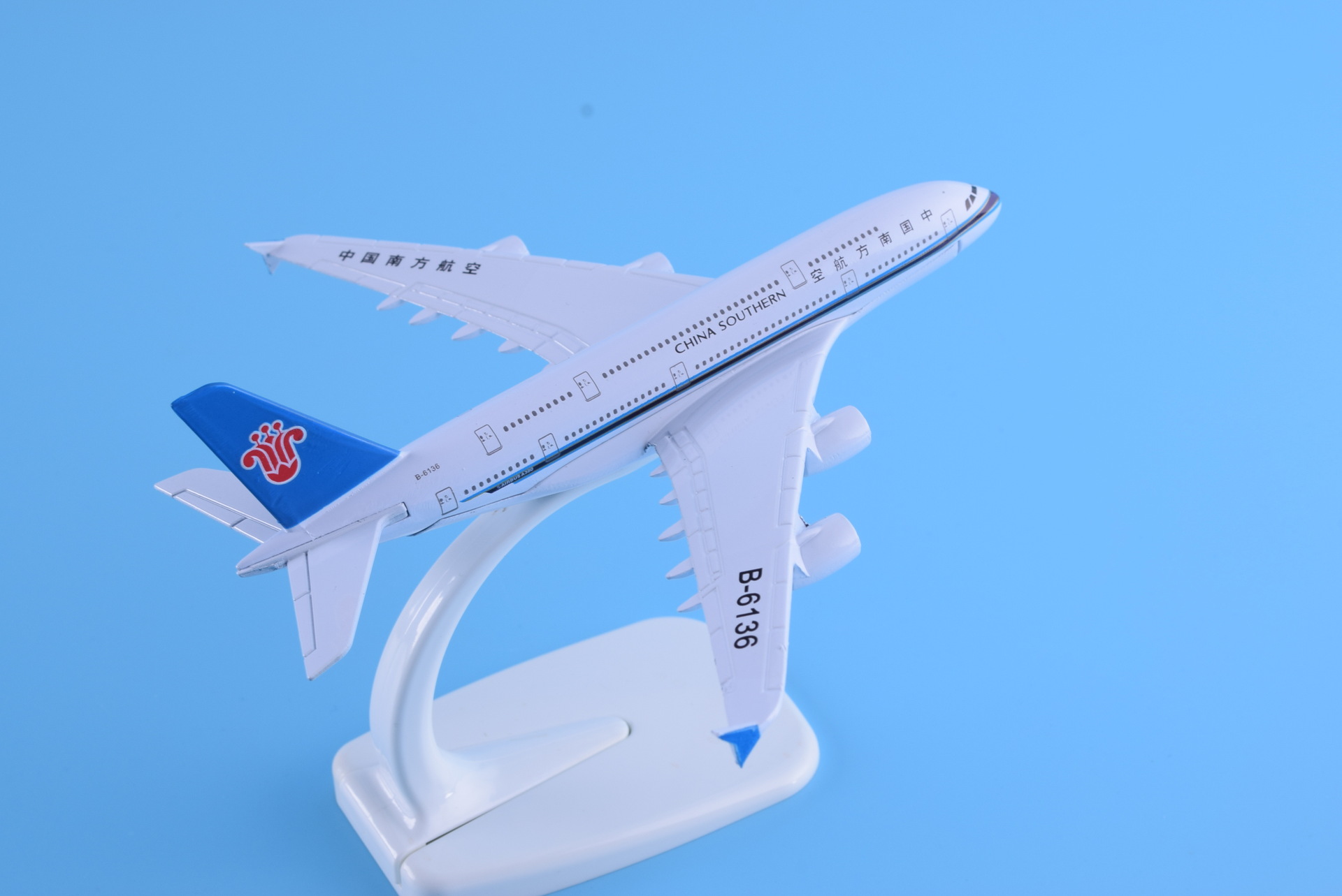 飞机模型中国南航空客A380合金展示航模玩具合金航空模型阿里巴巴