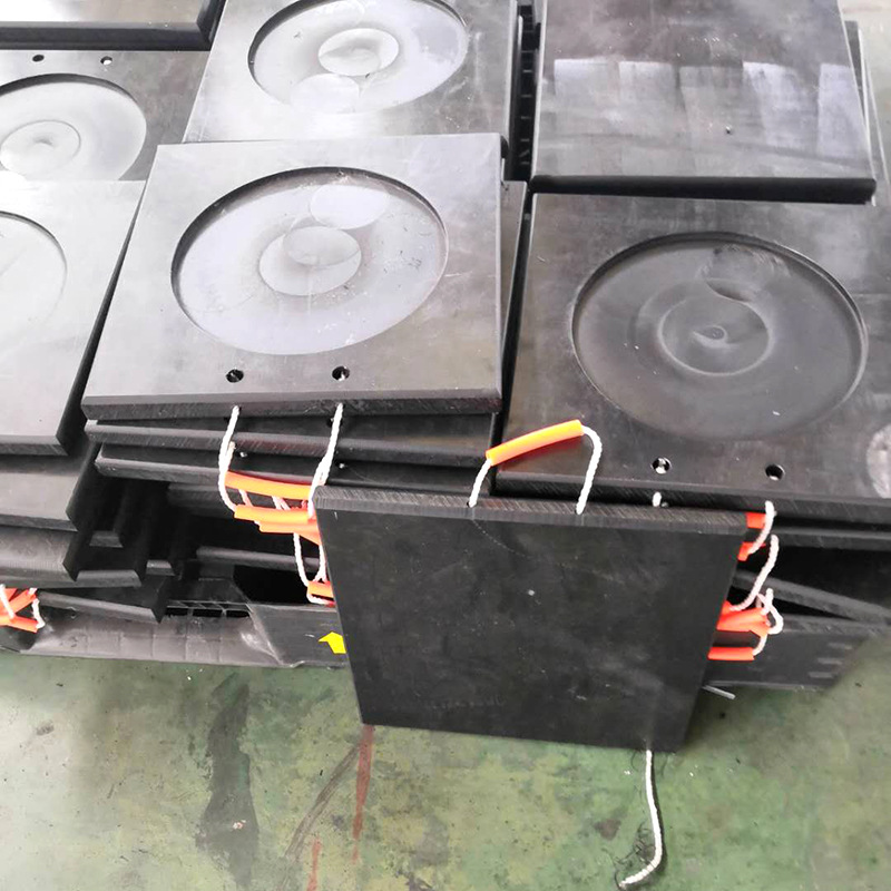 销售支腿垫板 吊车罐车垫块 黑色垫脚 高分子聚乙烯垫脚泵车配件