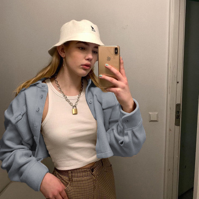 2019 Autumn and winter new pattern Chaopai Women's wear European style Street beat Easy Show thin have cash less than that is registered in the accounts pocket Jacket Fur coat