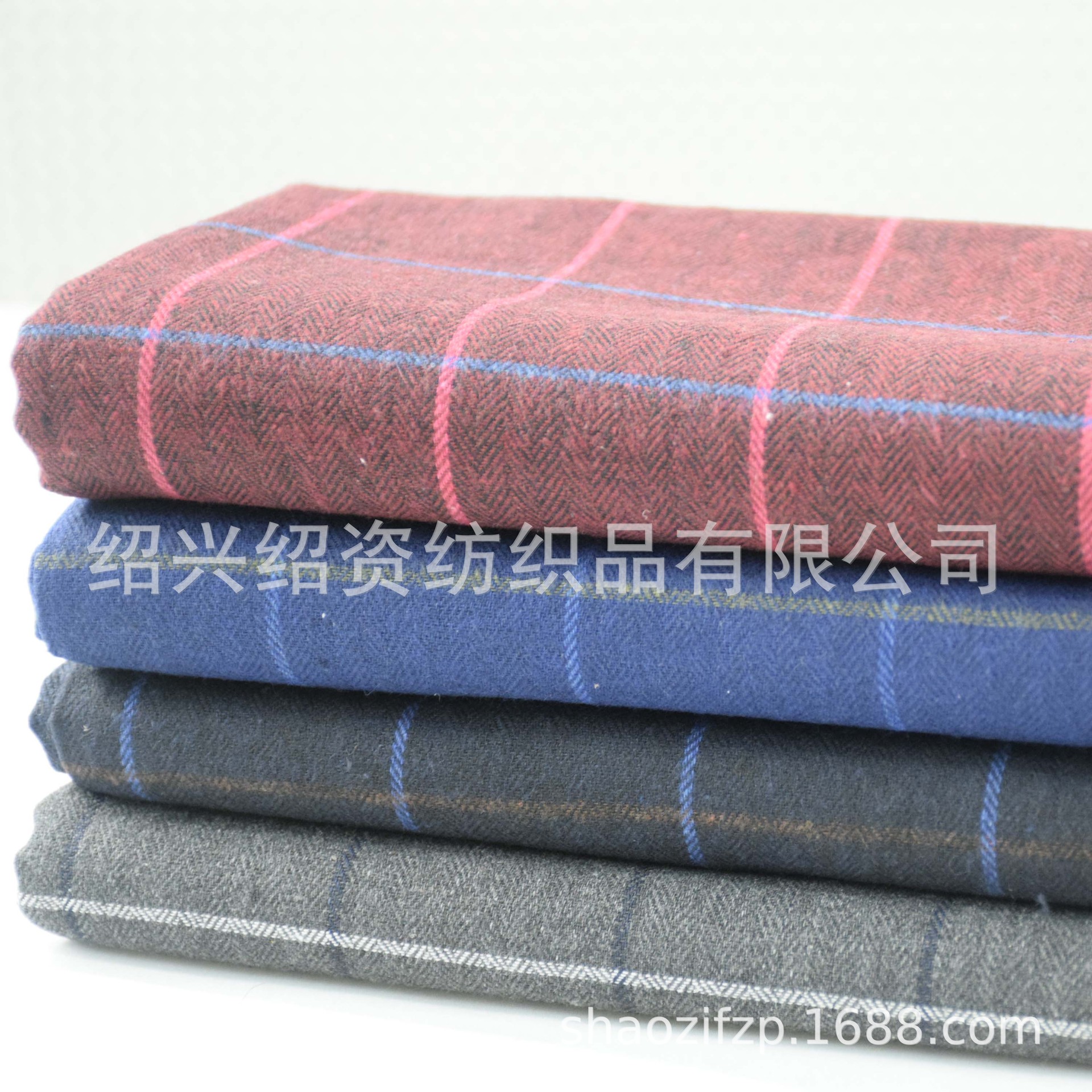 涤棉磨毛色织梭织格子衬衣西服套装连衣裙休闲服鞋帽箱包时装面料