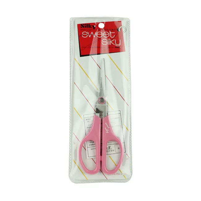 Japan Silky (Silk) office affairs cut