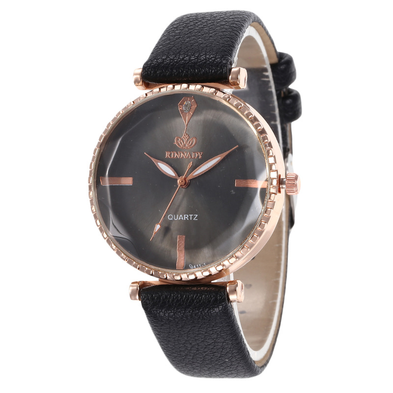 Fashionable Leather Watch