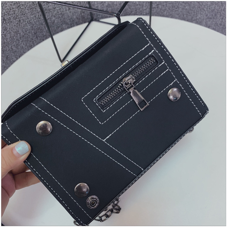 New Fashion Square Lock Contrast Color Messenger Bag Wholesale Nihaojewelry display picture 6