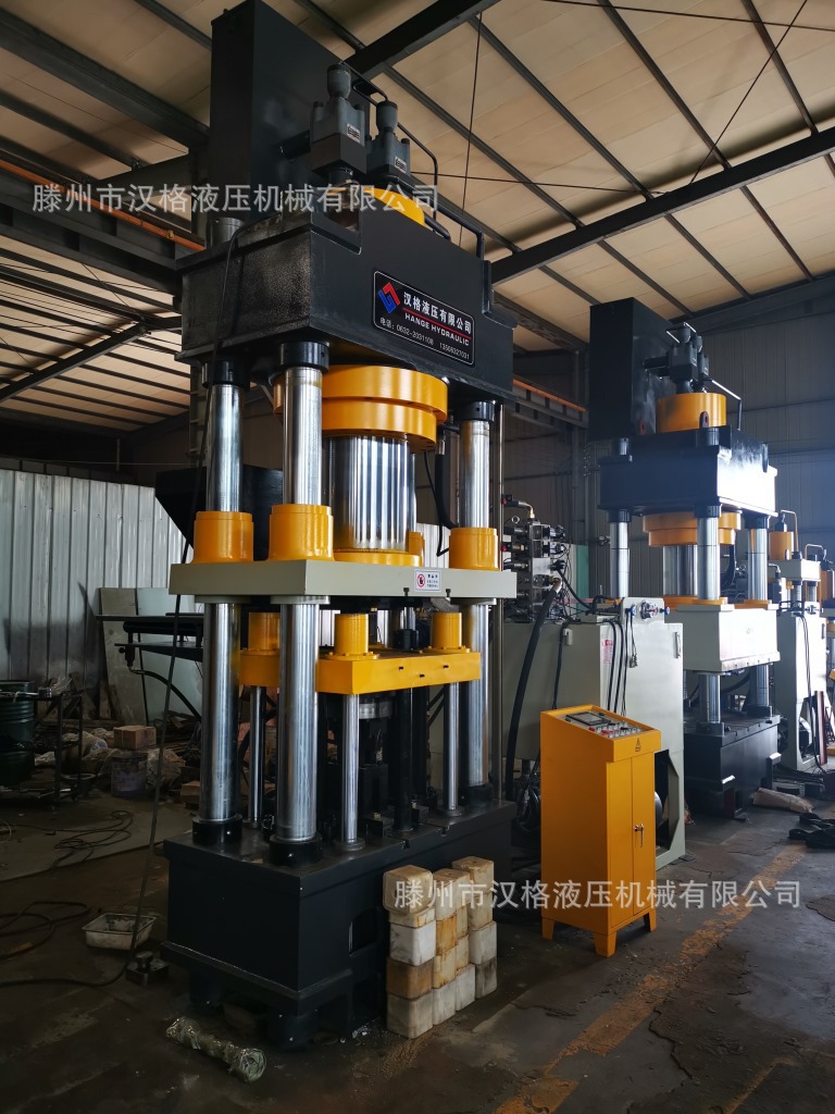 液压机厂家直销四柱液压机 500吨牛羊舔砖液压机 定制400吨油压机