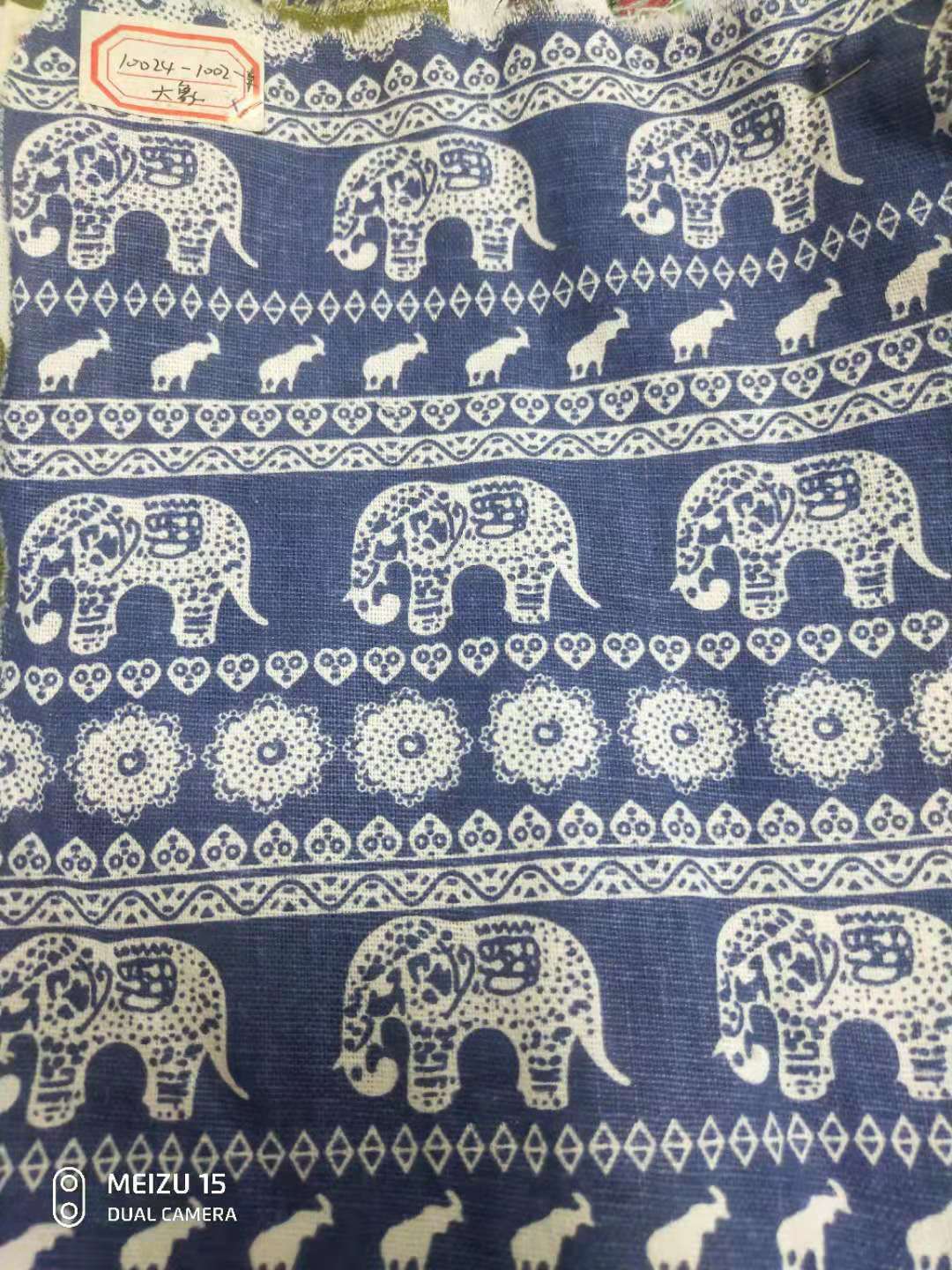 涤棉仿麻白色印花 多种花形图案 适合做家居抱枕 手袋桌布收纳盒