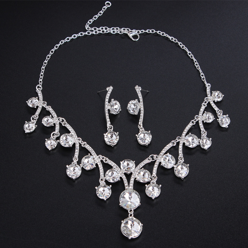 Necklace and earrings